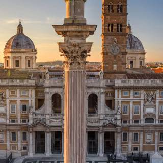 iPhone Rome wallpaper
