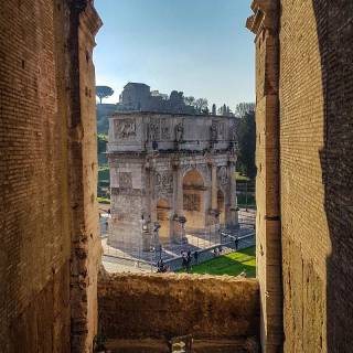 iPhone Rome wallpaper