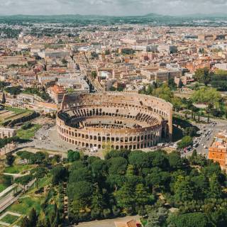 iPhone Rome wallpaper