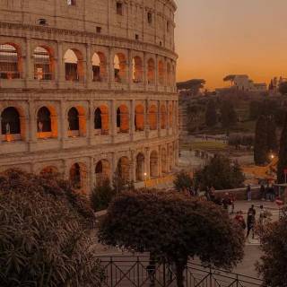 iPhone Rome wallpaper