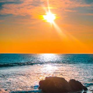 Sunshine iPhone wallpaper
