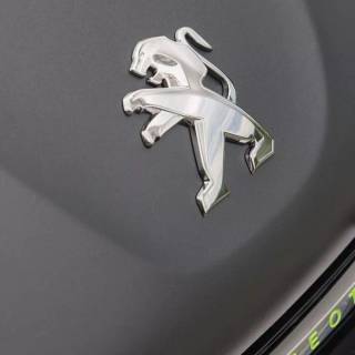 Peugeot iPhone wallpaper