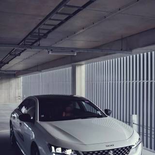Peugeot iPhone wallpaper