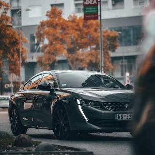 Peugeot iPhone wallpaper
