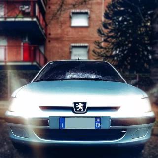 Peugeot iPhone wallpaper