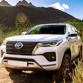 Toyota Fortuner mobile wallpaper