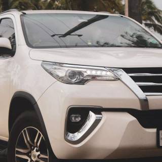 Toyota Fortuner mobile wallpaper