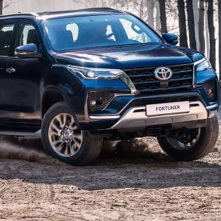 Toyota Fortuner mobile wallpaper