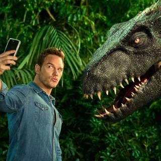 Blue dino Jurassic world wallpaper