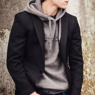 Tom Holland mobile wallpaper