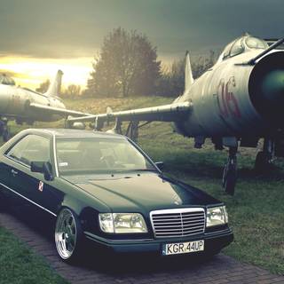 Mercedes-Benz C124 wallpaper