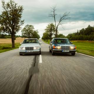 Mercedes-Benz C124 wallpaper