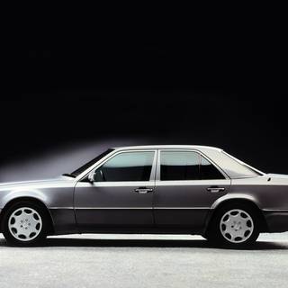 Mercedes-Benz C124 wallpaper