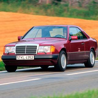Mercedes-Benz C124 wallpaper