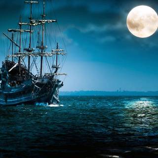 Ship in sea wallpaper