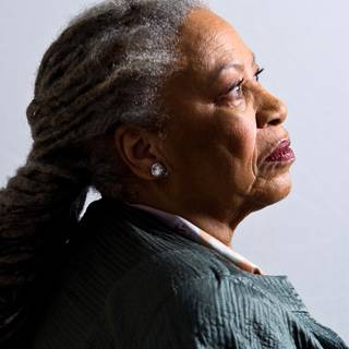 Toni Morrison wallpaper