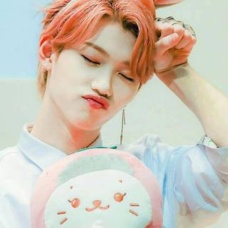 Stray Kids pink wallpaper