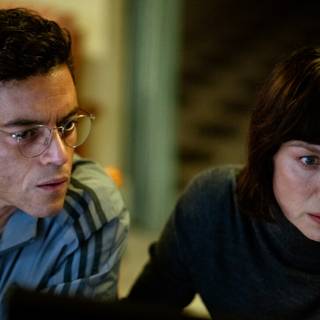 The Amateur wallpaper