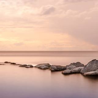 Long screen wallpaper