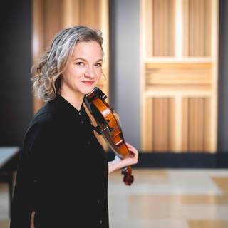 Hilary Hahn wallpaper