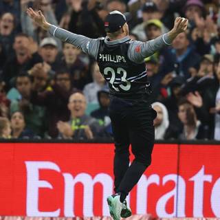 Glenn Phillips wallpaper