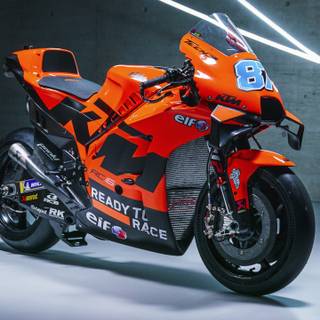 2025 MotoGP iPhone wallpaper