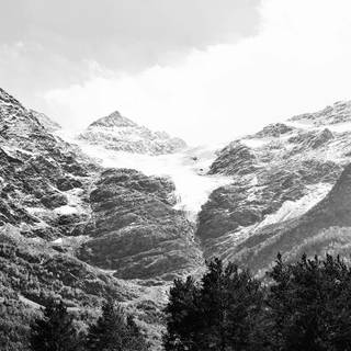 Black mountain phone wallpaper