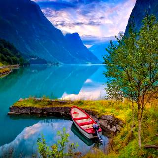 River desktop wallpaper