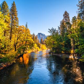 River desktop wallpaper