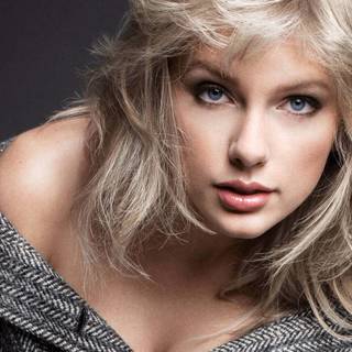 Portrait desktop wallpaper