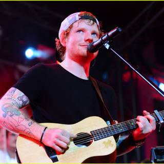 Ed Sheeran desktop wallpaper