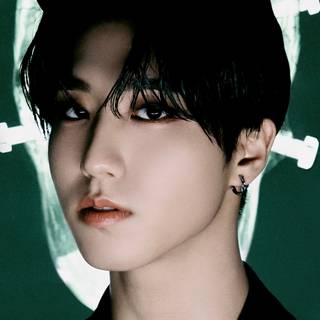 Han SKZ desktop wallpaper