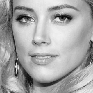 Amber Heard mobile wallpaper