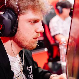 Max Mazanov wallpaper