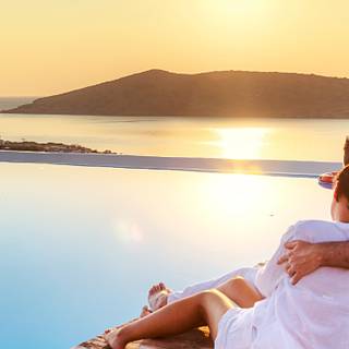 Luxury couple wallpaper