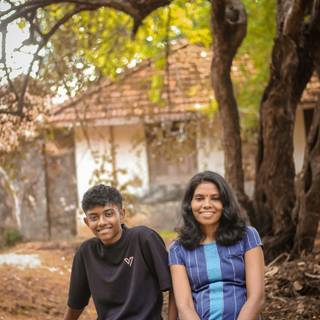 Girl and boy friendship wallpaper