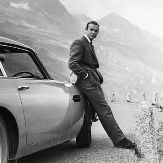 Aston Martin James Bond wallpaper