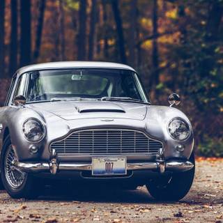 Aston Martin James Bond wallpaper