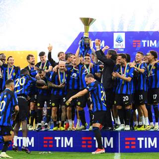 Inter Milan team 2025 wallpaper