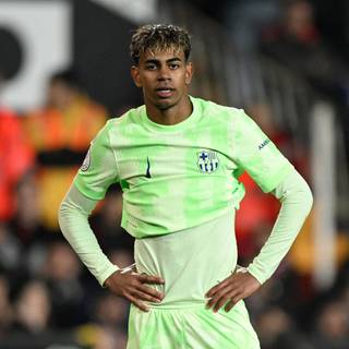 Lamine Yamal 2025 wallpaper