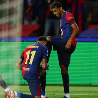 Lamine Yamal 2025 wallpaper