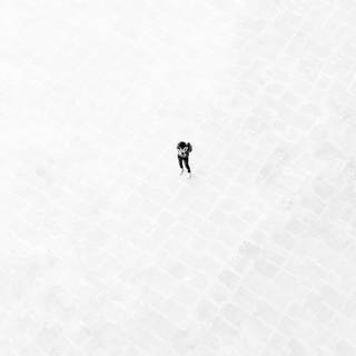 Phone 4k white wallpaper