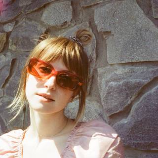 Hayley Williams phone wallpaper