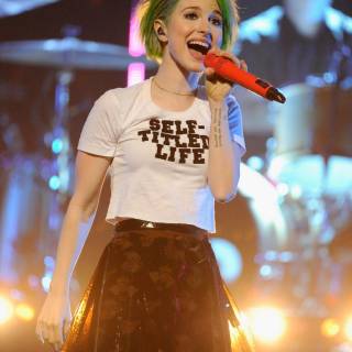 Hayley Williams phone wallpaper