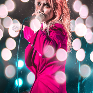 Hayley Williams phone wallpaper