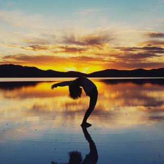 Yoga iPhone wallpaper