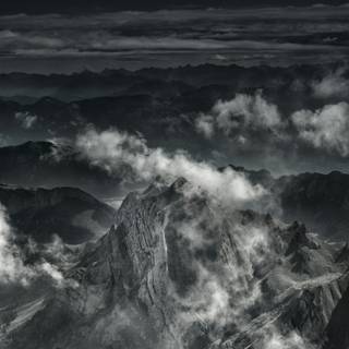 Monochrome iPhone wallpaper