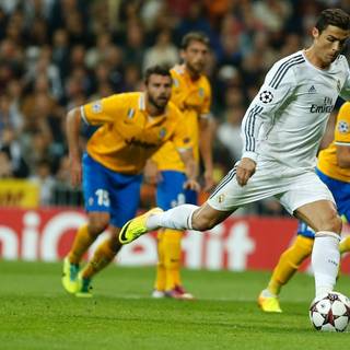 Ronaldo Real Madrid desktop wallpaper