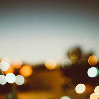 Blurry desktop wallpaper