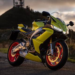 Aprilia RS 660 wallpaper
